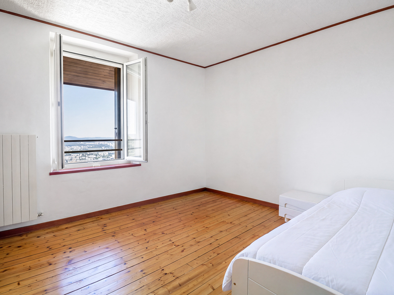 7-Zimmer Einfamilienhaus in Salorino - Zimmer