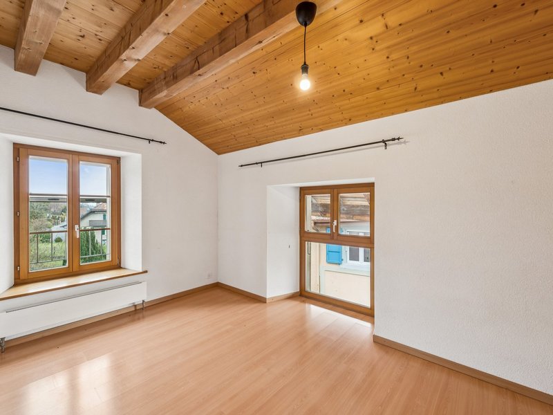 Immeuble collectif à yens - Chambre