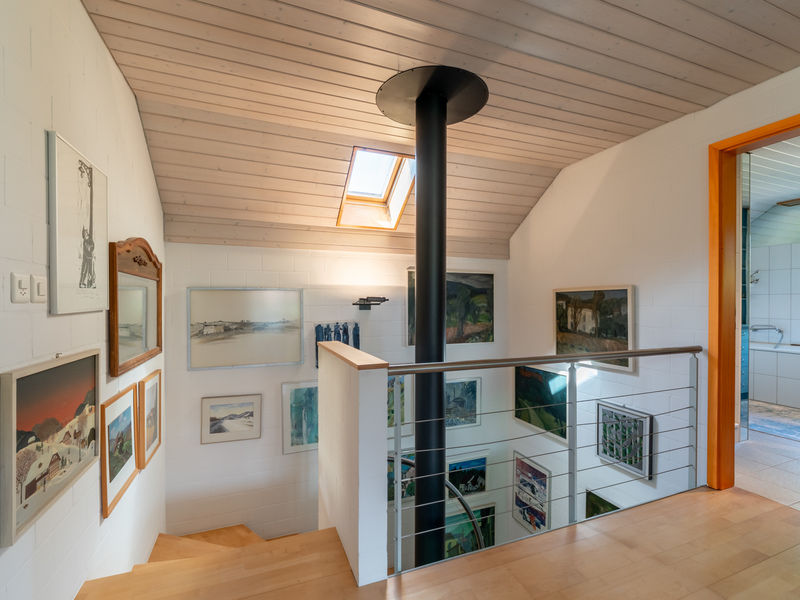 6.5-Zimmer Einfamilienhaus in Koppigen - Korridor
