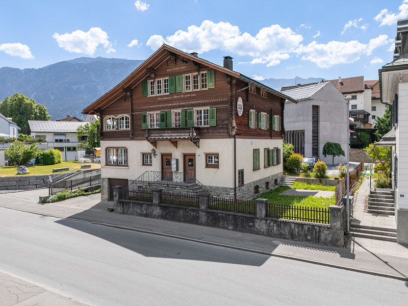 Mehrfamilienhaus in 7130 Ilanz
