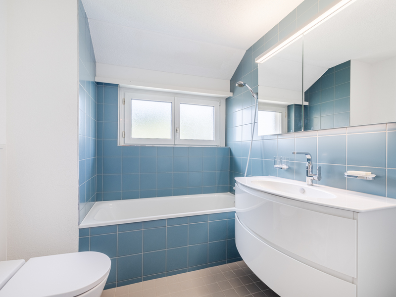 4.5-Zimmer Einfamilienhaus in Eggersriet - Badezimmer