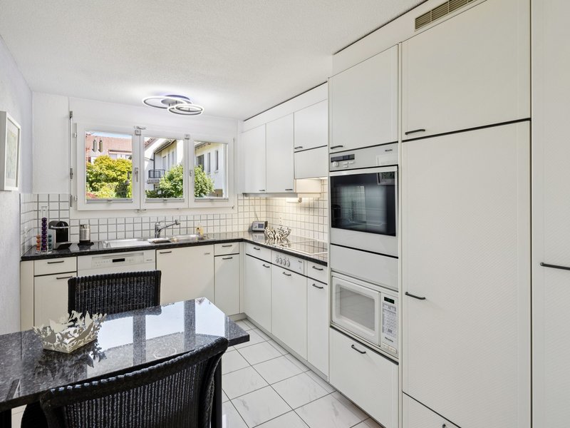 Maison mitoyenne de 5.5 pièces à Hombrechtikon - Cuisine