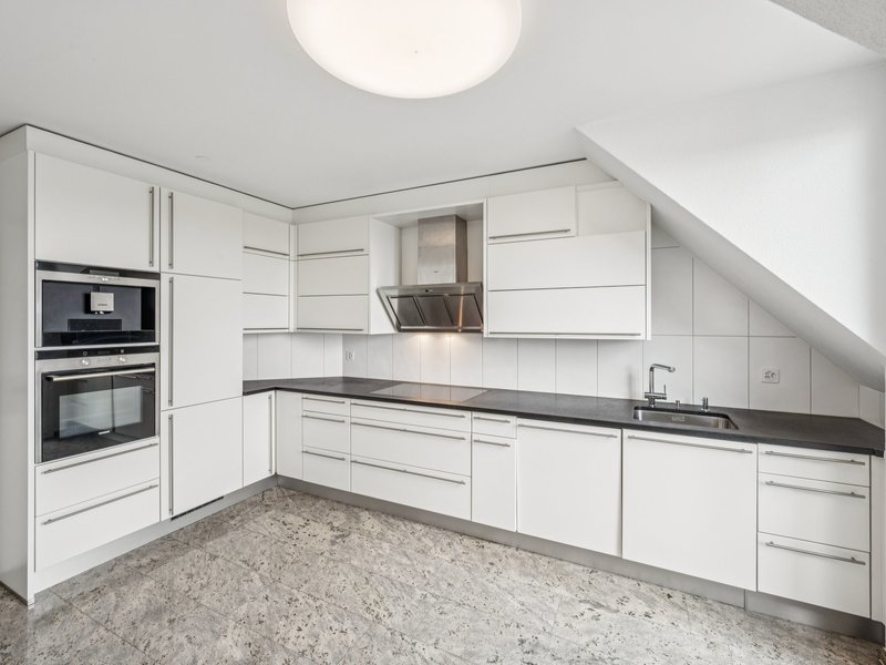 Duplex de 3.5 pièces à Basel - Cuisine