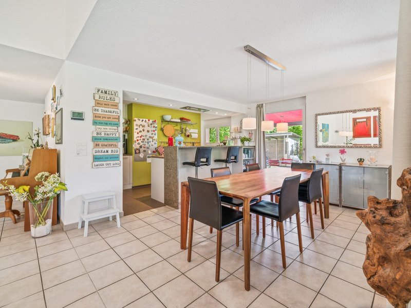 5.5-Zimmer Reiheneckhaus in Greifensee - Küche