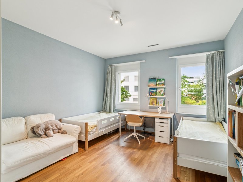 4.5-Zimmer Maisonette in Wallisellen - Zimmer