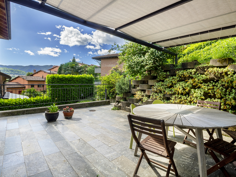 Maison individuelle de 4.5 pièces à Manno - Vue