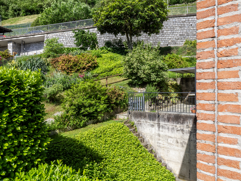Maison individuelle de 4.5 pièces à Manno - Vue