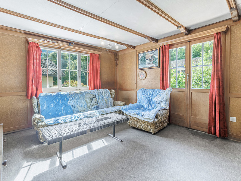 Maison individuelle de 5.5 pièces à Pragg-Jenaz - Séjour