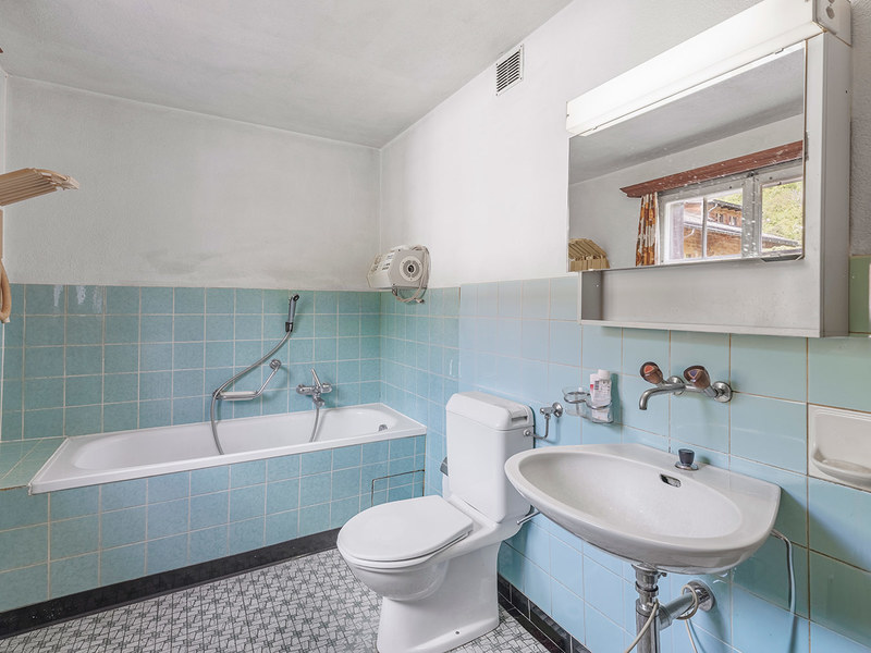 Maison individuelle de 5.5 pièces à Pragg-Jenaz - Salle de bain