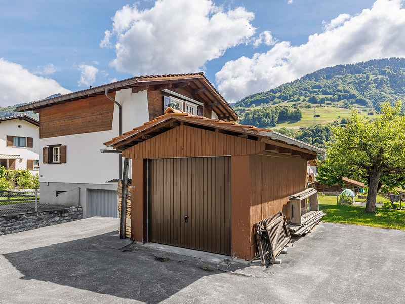 Maison individuelle de 5.5 pièces à Pragg-Jenaz - Espace supplémentaire