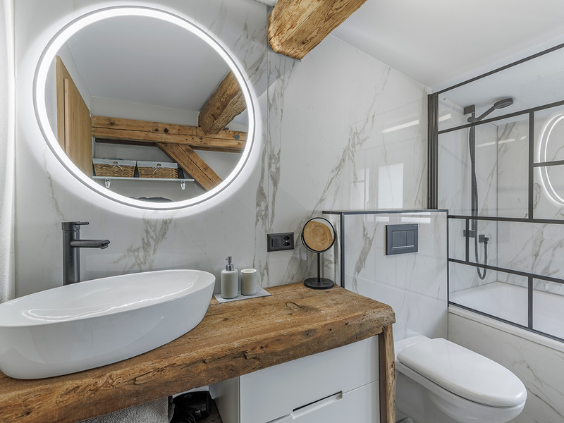 Duplex de 3.5 pièces à Zernez - Salle de bain