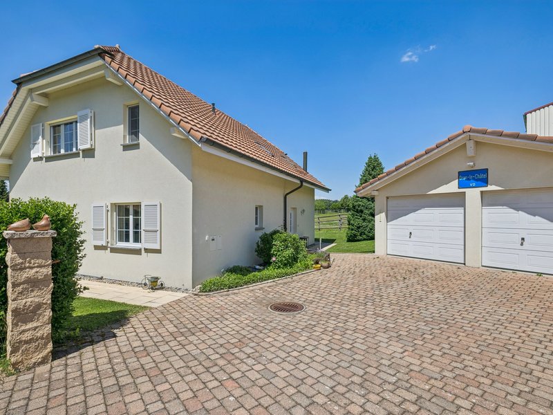 Casa unifamiliare di 5.5 locali a Oron-le-Châtel - Superficie esterna