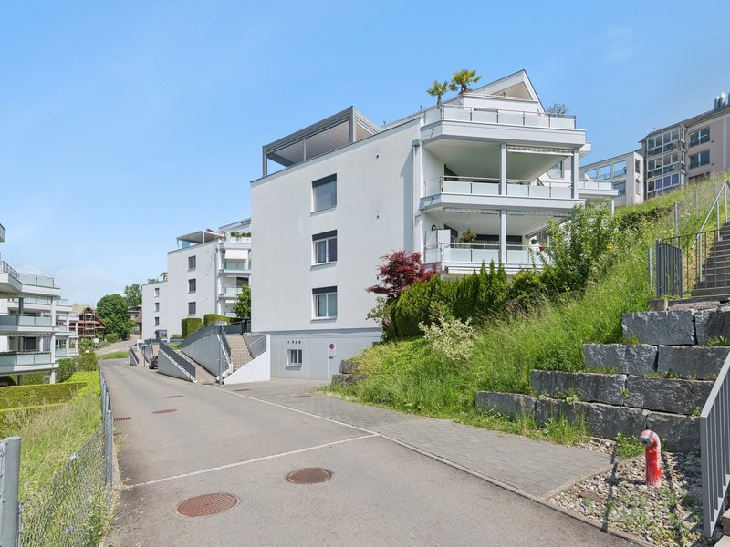 Appartement de 5.5 pièces à Gisikon - &nbsp;