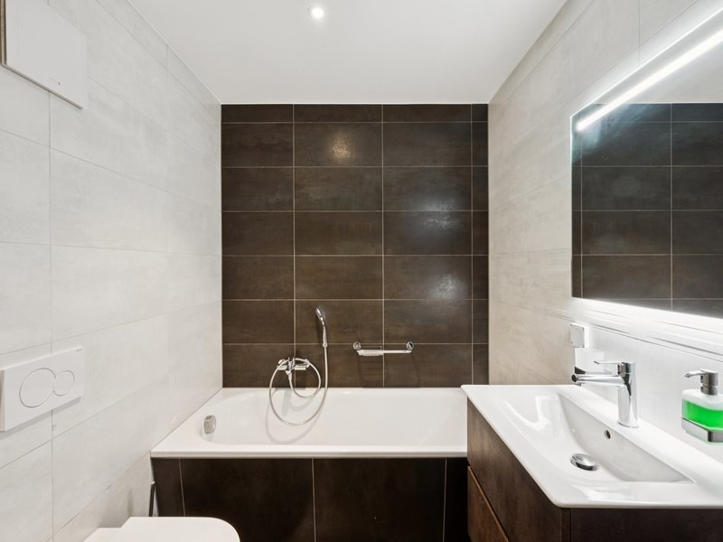 Appartement de 3.5 pièces à Glovelier - Salle de bain
