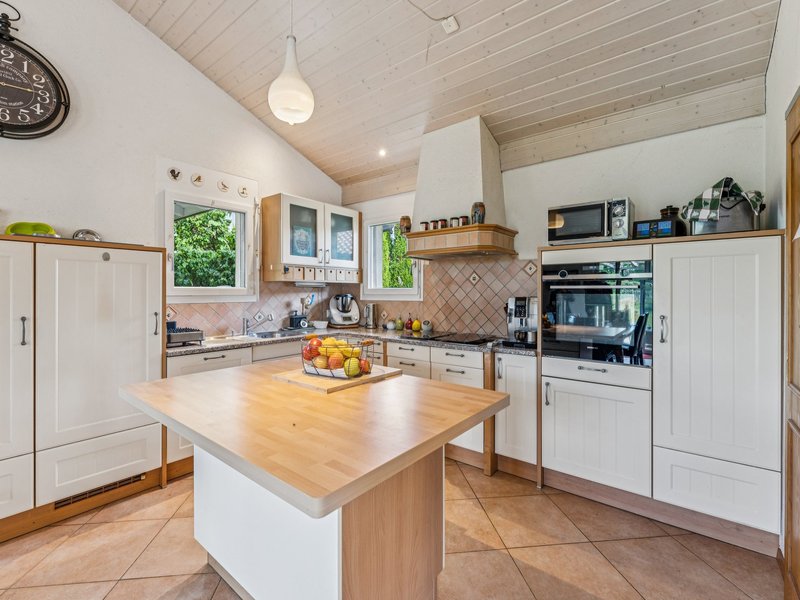 6.5-Zimmer Einfamilienhaus in Montagny - Küche