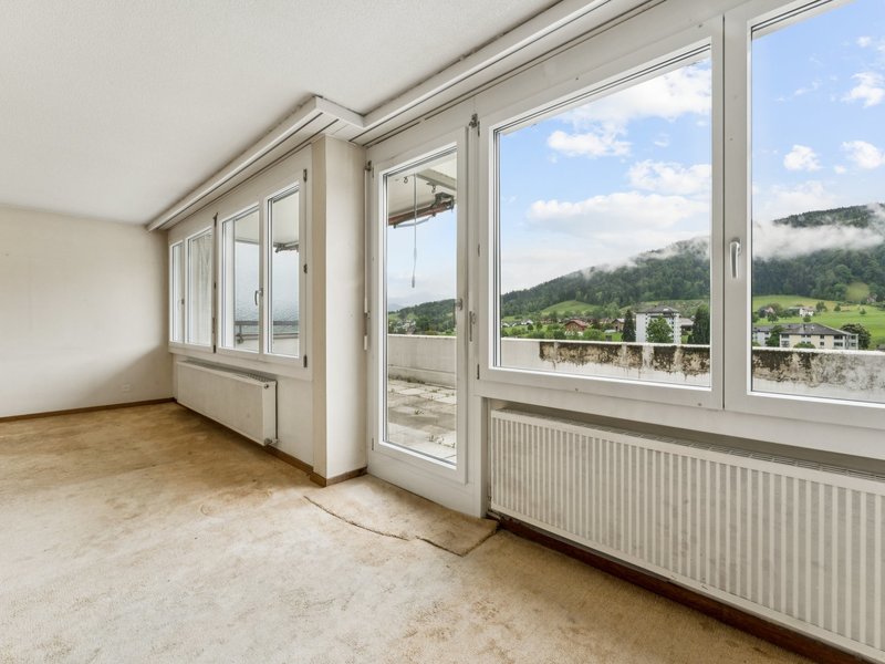 Appartement de 3.5 pièces à Obernau - Séjour