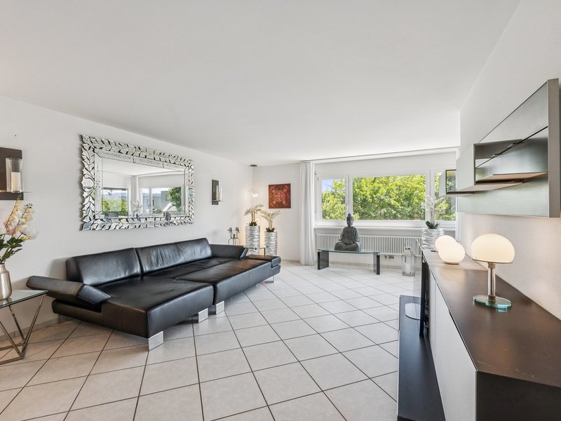 3.5-Zimmer Wohnung in Wallisellen - Wohnbereich