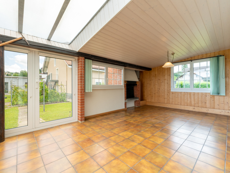 Maison individuelle de 4.5 pièces à Däniken - Pièce annexe