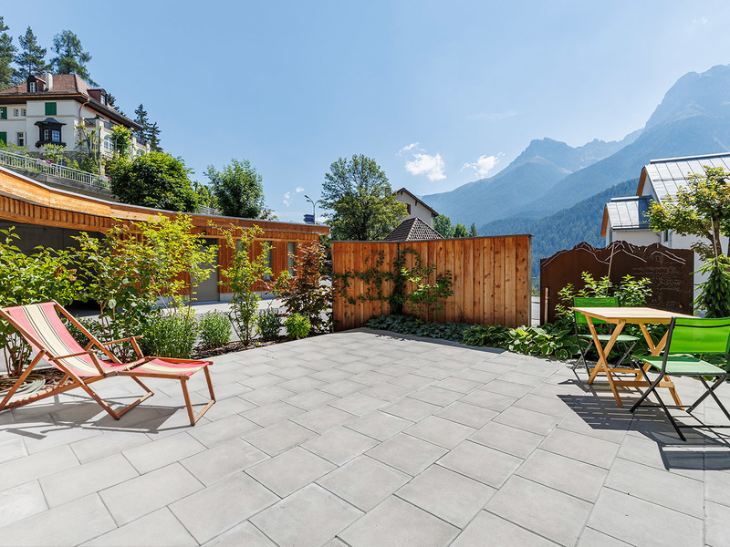 2.5-Zimmer Wohnung in Scuol - Aussenflächen