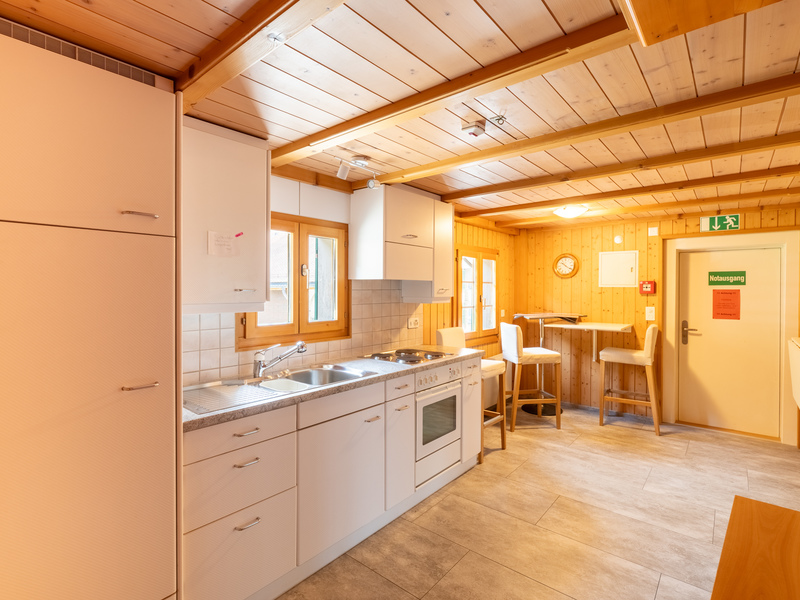 Wohn-/Geschäftshaus in Ringgenberg BE - Küche