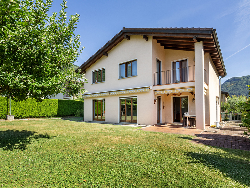 Casa unifamiliare a 6807 Taverne