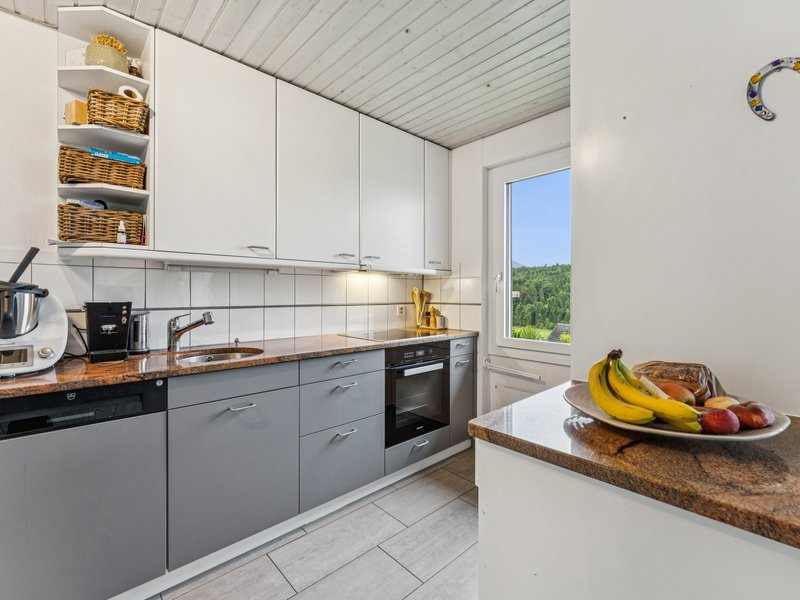 Moitié de maison jumelle de 5.5 pièces à Adligenswil - Cuisine
