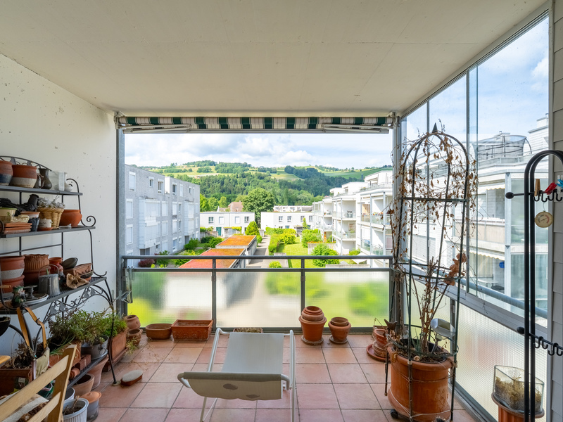 Appartement de 3.5 pièces à Münsingen - Surfaces extérieures