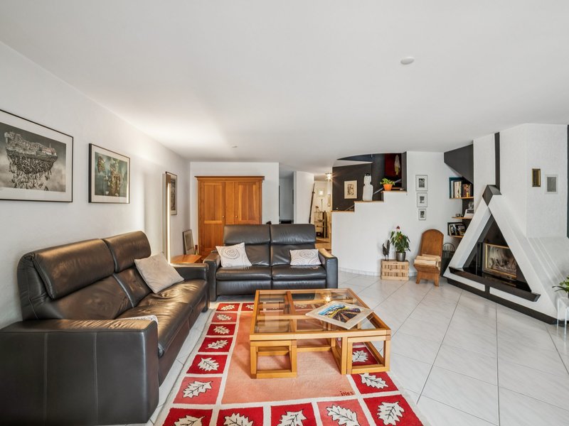5.5-Zimmer Einfamilienhaus in Matran - Wohnbereich