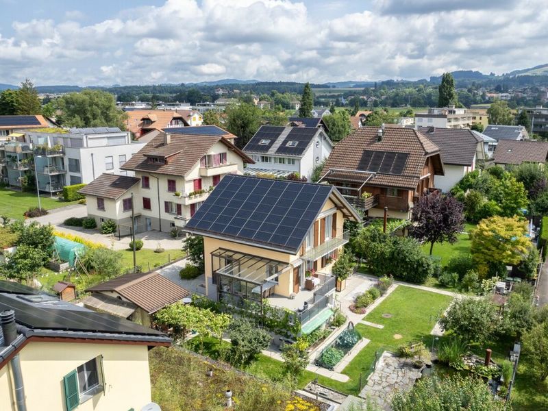 Casa unifamiliare di 4.5 locali a Münsingen - &nbsp;