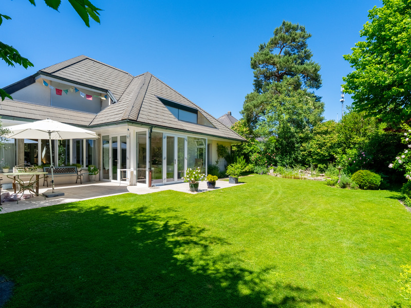 Maison individuelle de 7 pièces à Jegenstorf - &nbsp;