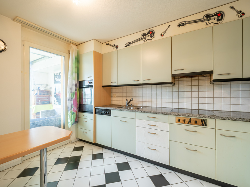 4.5-Zimmer Wohnung in Langendorf - Küche