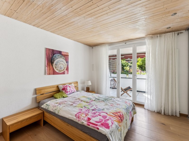 6.5-Zimmer Reiheneckhaus in Langnau am Albis - Zimmer
