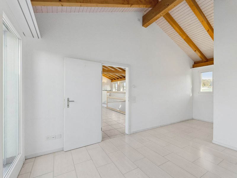 Duplex de 6.5 pièces à Meisterschwanden - Chambre