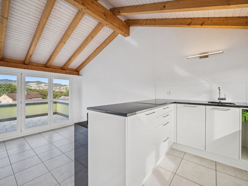 Duplex de 6.5 pièces à Meisterschwanden - Cuisine