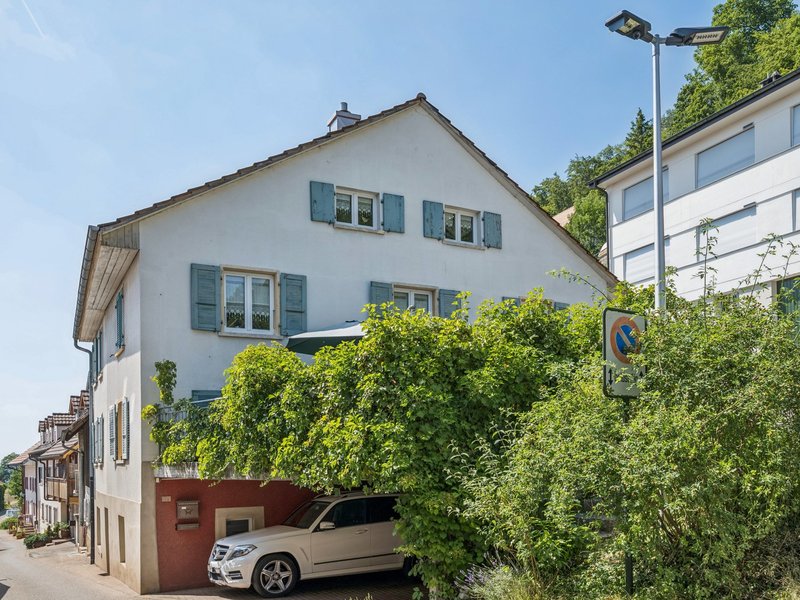 6.5-Zimmer Reiheneckhaus in Himmelried - &nbsp;