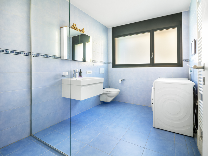 Appartamento di 3.5 locali a Tenero - Bagno