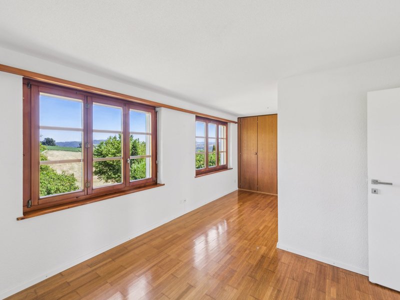 5.5-Zimmer Doppelhaushälfte in Dintikon - Zimmer
