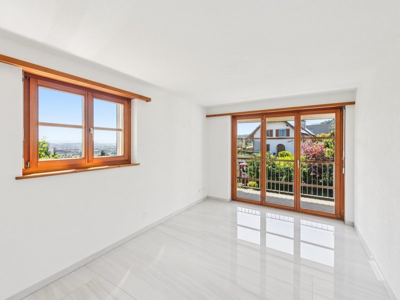 5.5-Zimmer Doppelhaushälfte in Dintikon - Zimmer