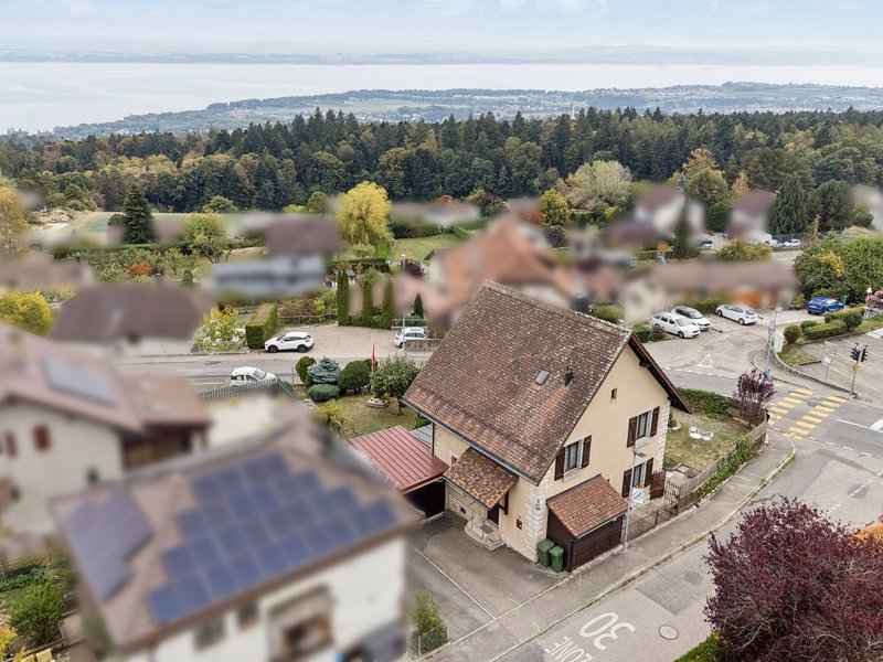 4.5-Zimmer Einfamilienhaus in Montmollin - Aussenflächen