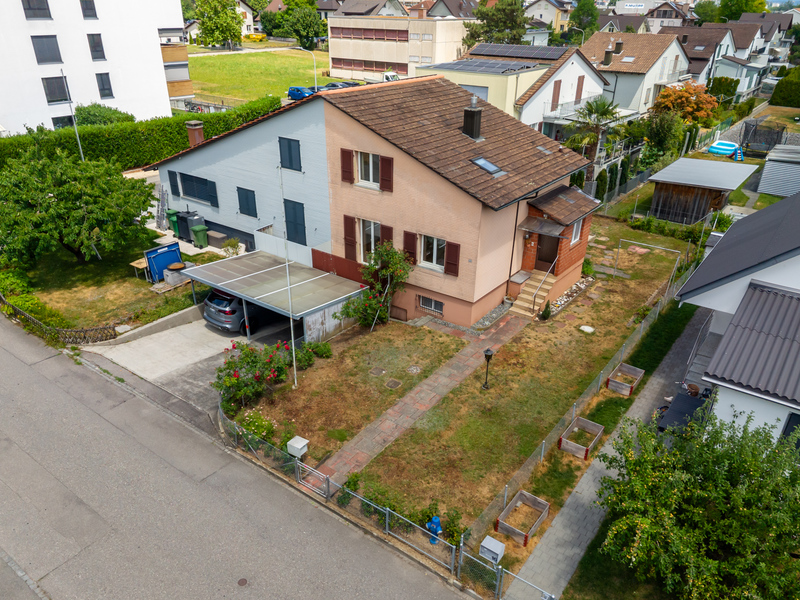 Moitié de maison jumelle de 4.5 pièces à Hägendorf - &nbsp;