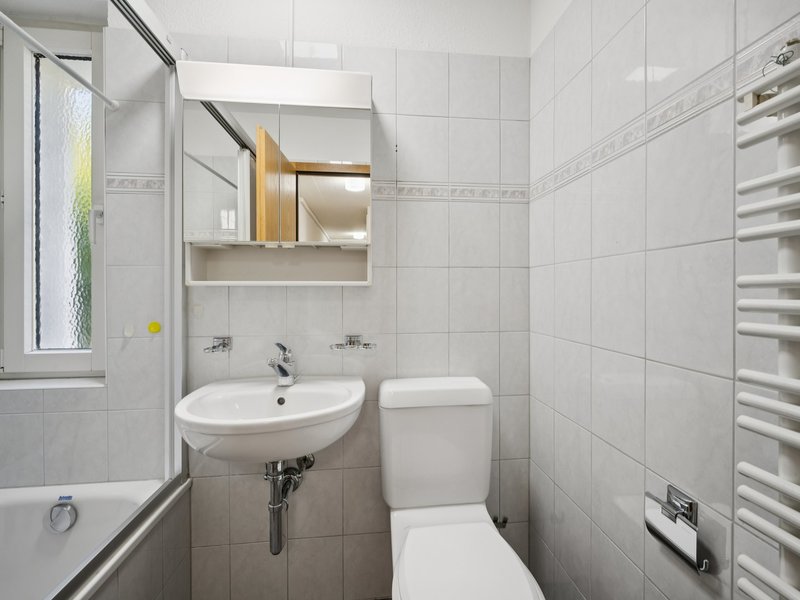 Appartement de 4 pièces à Wohlen AG - Salle de bain