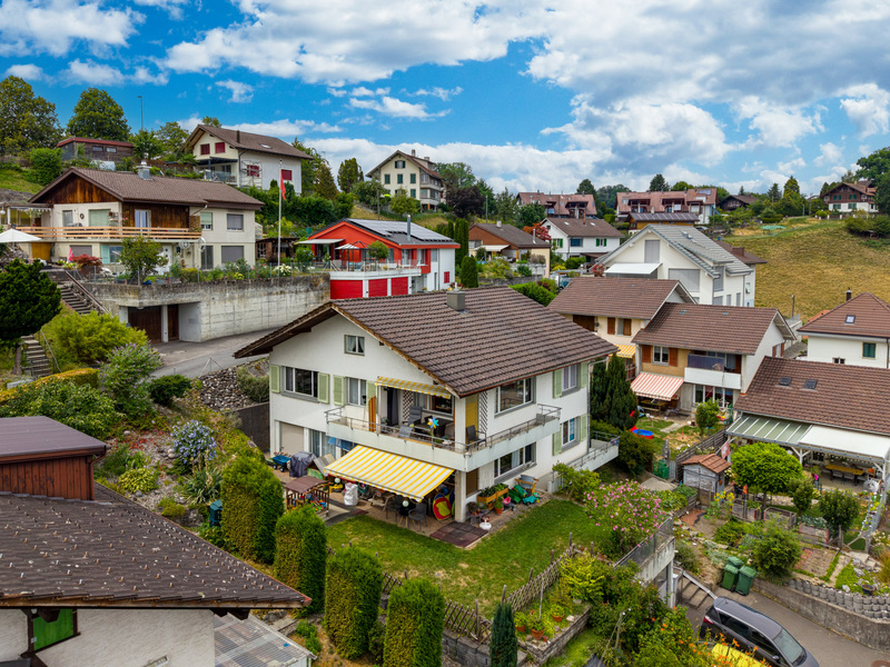 Casa unifamiliare di 7 locali a Thierachern - &nbsp;