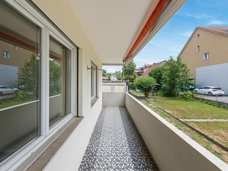 Appartement de 4 pièces à Hausen AG - Surfaces extérieures