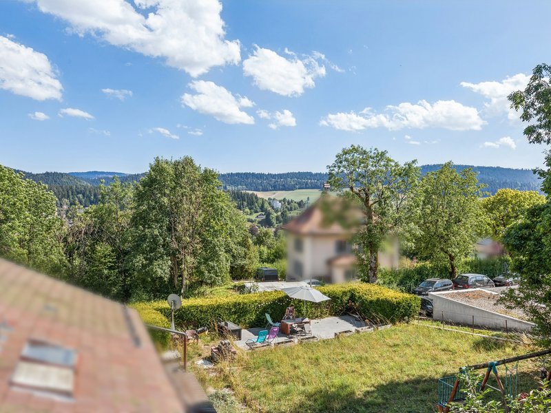 5-Zimmer Einfamilienhaus in Locle - Aussicht