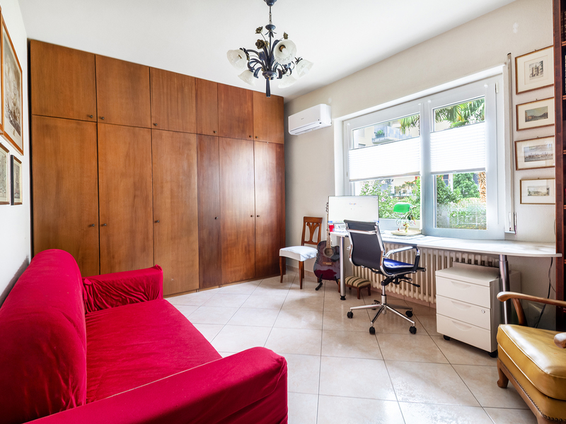 Moitié de maison jumelle de 7 pièces à Caslano - Chambre
