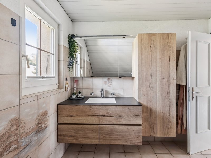 6.5-Zimmer Einfamilienhaus in Pfaffnau - Badezimmer