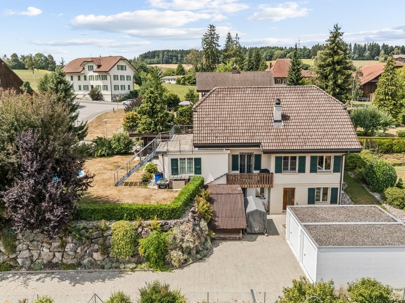 6.5-Zimmer Einfamilienhaus in Pfaffnau - Aussenflächen