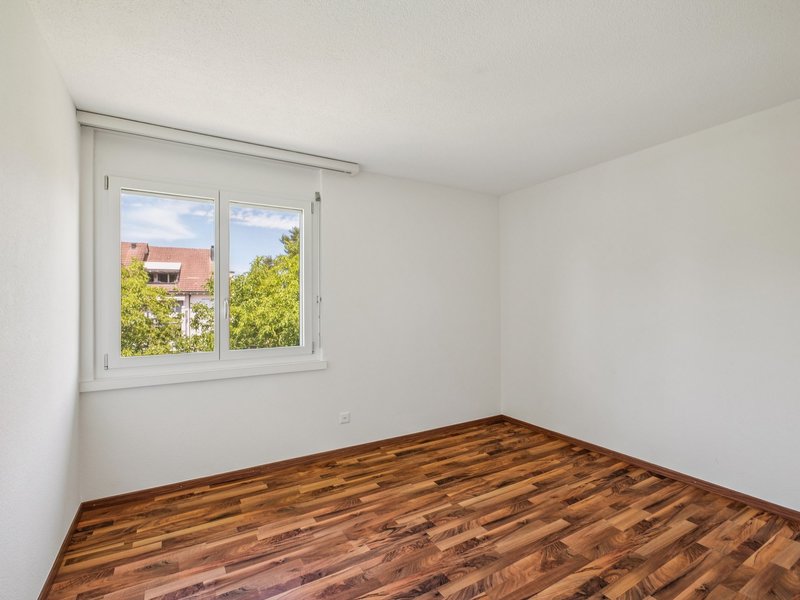 Appartement de 5.5 pièces à Hagendorn - Chambre