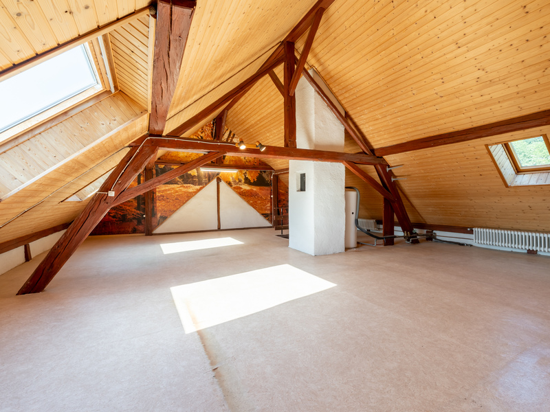 Maison d'angle mitoyenne de 8.5 pièces à Rüttenen - Chambre