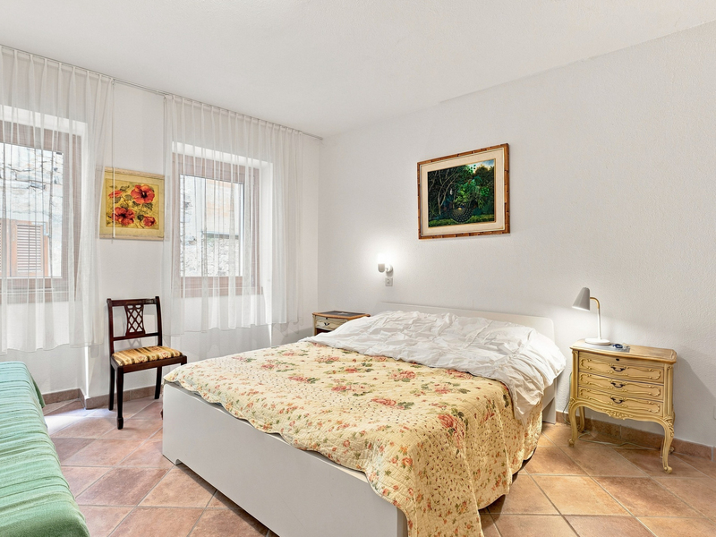 Immeuble collectif à Arogno - Chambre